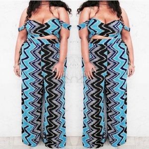 DO NOT BUY: ISO this set in a 2x/xxl